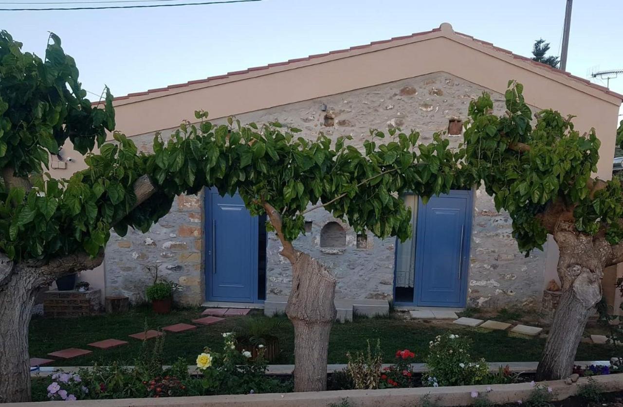 Laini Guest Houses Kouloukouthiana Exterior foto